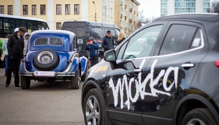 «АвтоКиров – 2014». Снег и ветер не помешали кировчанам веселиться