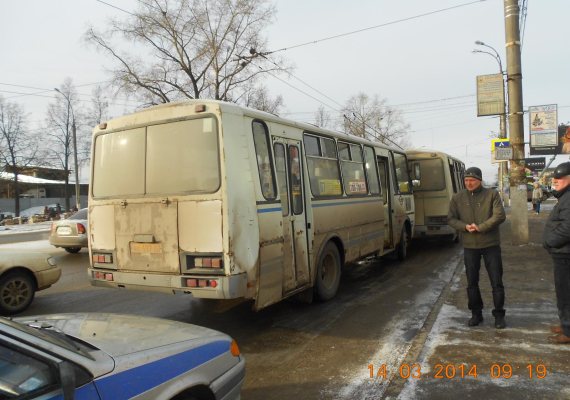 При столкновении двух автобусов на Комсомольской пострадал пассажир