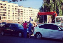 На углу Преображенской и Карла Маркса две девушки за рулем устроили ДТП 