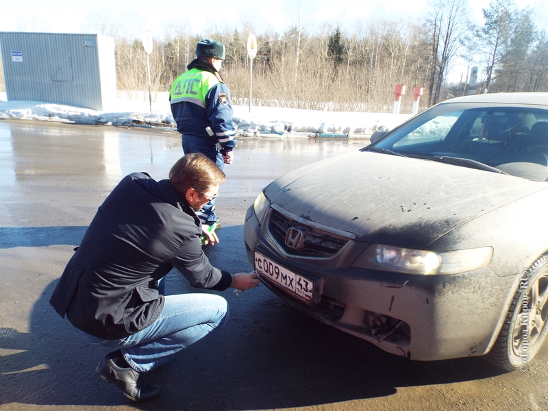 Водитель автомобиля киров