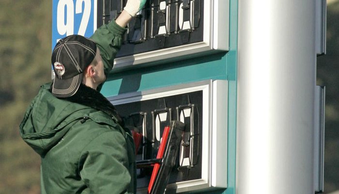 В Кирове подорожал бензин и «дизель» от 30 до 50 копеек за литр