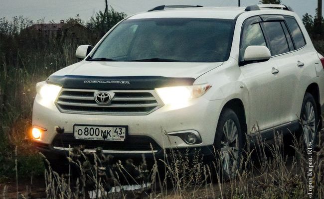 Тест-драйв Toyota Highlander: американец для русских