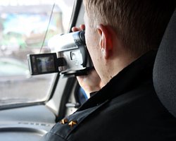 За водителями автобусов началась слежка