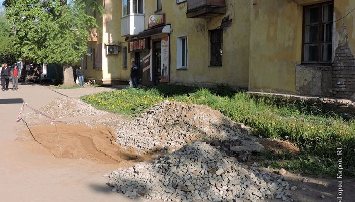 Рейд по улицам Кирова: кто виноват в некачественной уборке?
