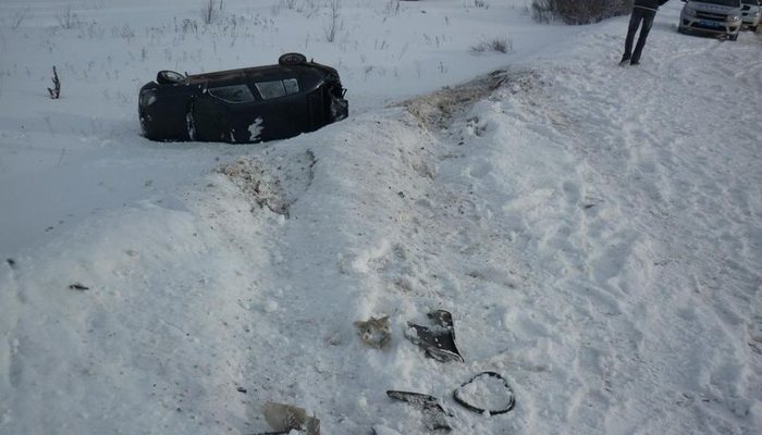 В Нововятском районе автомобиль «Рено» вылетел в кювет