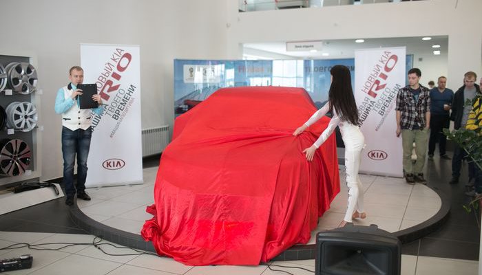 В KIA Автомотор прошла презентация обновленного автомобиля KIA RIO