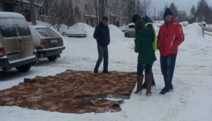 Ремонт дорог коврами в Нововятске прославился на всю Россию