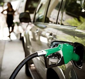 «Предпраздничного» роста цен на бензин не будет?