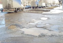 Разбитая и нерасчищенная дорога – основные причины ДТП в Кирове