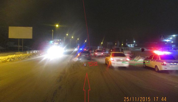 На Октябрьском водитель «БМВ» сбил женщину на пешеходном переходе