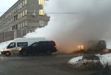 На филейке клубы горячего пара вырываются из-под земли