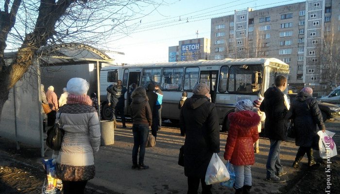На улице Воровского в ДТП пострадало 9 человек