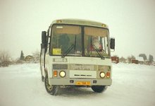 В Котельничском районе Дед Мороз сел за руль автобуса