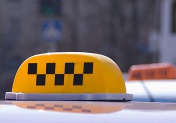 У нелегального таксиста в Кирове изъяли автомобиль