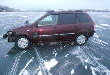 В Кировской области автомобилист насмерть сбил пенсионерку-рыбачку
