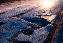 Нужен ли Кирову закон о гарантиях на дороги?