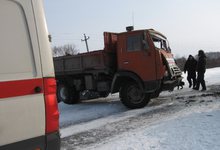 Кировчанин за рулем Peugeot врезался в КАМАЗ