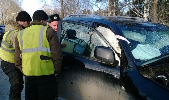 Полиция о ДТП на дамбе: водитель «Тойоты» сам скрутил номера