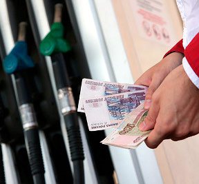 Цены на бензин. Кировское расследование затягивается