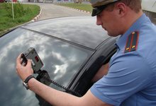 Могут ли инспекторы ДПС делать замеры тонировки?