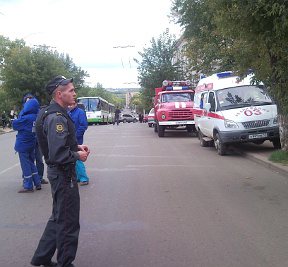 Из-за подозрительного дипломата перекрыли улицу Карла Маркса