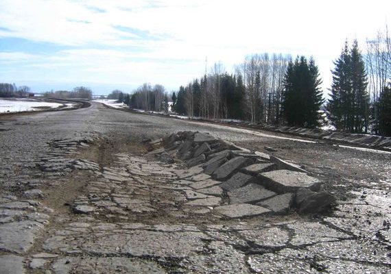 На областные дороги выделят на 500 миллионов рублей меньше