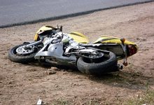 Мотоциклист въехал в «Ниву»