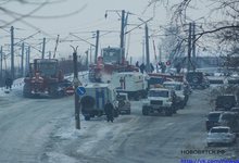 Жители Нововятска добирались пешком до дома из-за ЧП на переезде