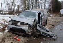 В Котельничском районе столкнулись 2 иномарки и грузовик