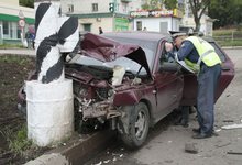 ДТП. Столб спас кировчан от гибели    