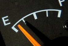 Цены на топливо начали снижаться