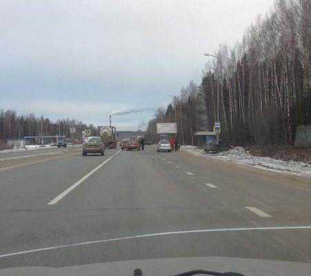 На Советском тракте столкнулись 4 машины