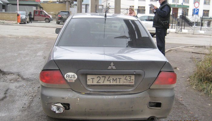 На улице Московской произошло ДТП с тремя автомобилями