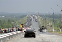 Сегодня ограничат движение транспорта в связи с крестным ходом