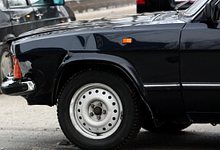 «Honda-CRV» и ведомственная «Волга» не поделили Октябрьский проспект