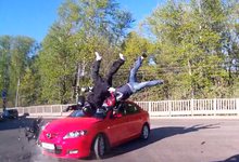 Авария на Производственной: мотоцикл влетел в «Мазду»