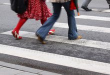 В Нагорском районе «Хонда» сбила женщину с ребенком на руках