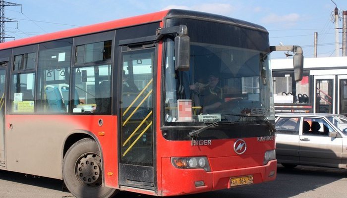 Несколько городских автобусов изменили маршруты