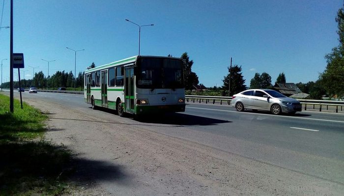 Кировские автоинспекторы проводят контроль соблюдения режима труда и отдыха водителей и автобусов