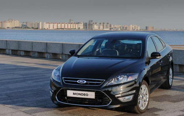 Ford Mondeo юбилейной серии доступен к заказу в России