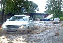 Грозы 2011: вместо дорог потоки воды!