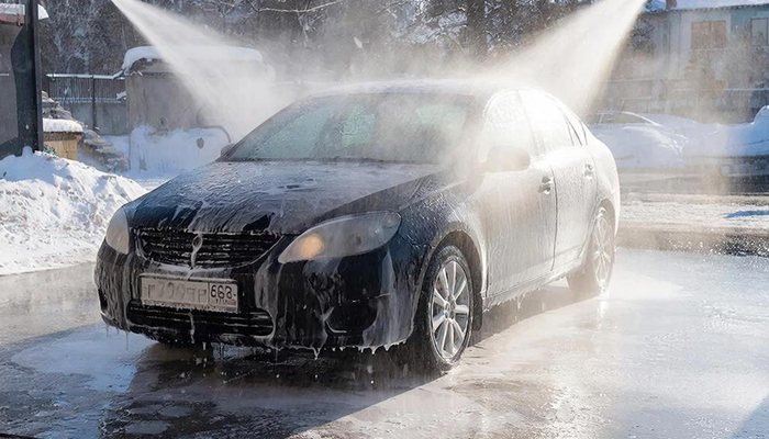 Зимняя мойка автомобиля: скрытая угроза и полезные советы опытных водителей