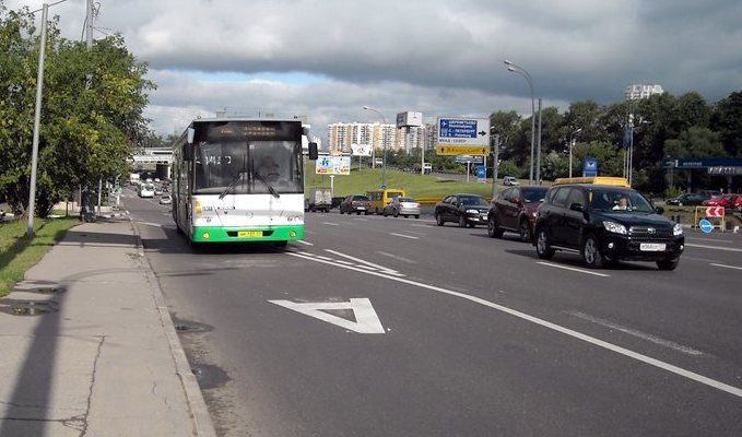 Выделенные полосы общественного транспорта в Кирове: пока только мечты