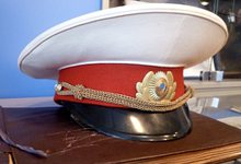 Инспекторы ГИБДД раздают детские рисунки нерадивым водителям