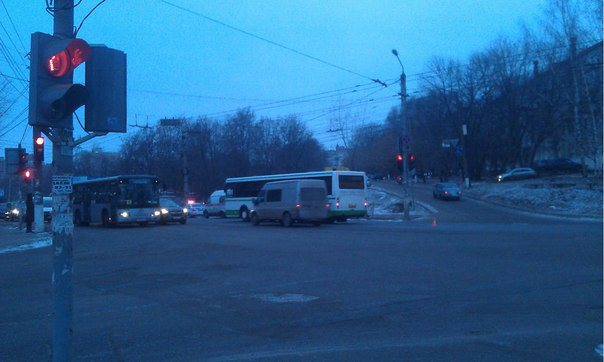  На Комсомольской автобус сбил женщину