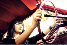 «Права» категории «В» со скидкой 10% - отличный подарок женщинам