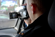 Полиция закупает современные фотоаппараты и видеокамеры