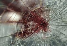 Авария у ЦУМа: таксист сбил девушку