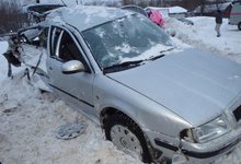 «Шкода» врезалась в «пазик»: погибли мать с дочерью