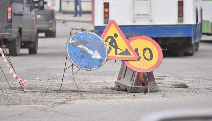 В Кирове на продолжительные сроки ограничат движение на 20 участках улиц